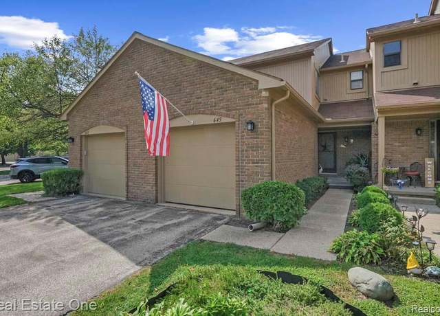 Property at 645 Tennyson Tennyson #124, Rochester Hills, MI 48307, 2 beds, 2.5 baths