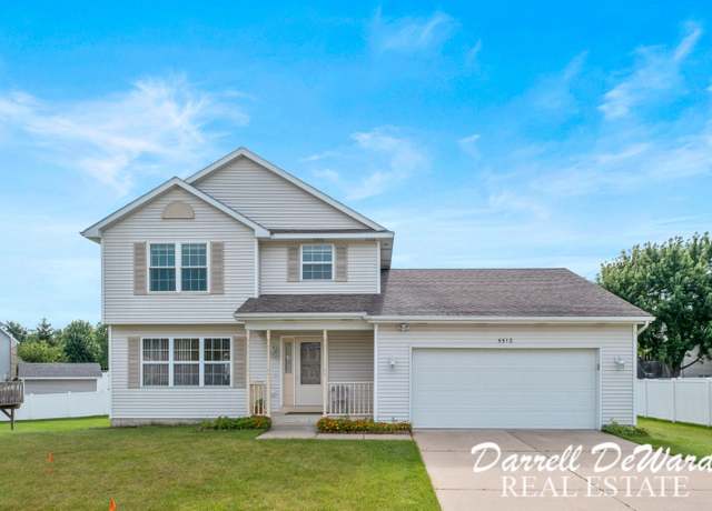 Property at 5512 Lillyview Ave SW, Wyoming, MI 49509, 5 beds, 2.5 baths