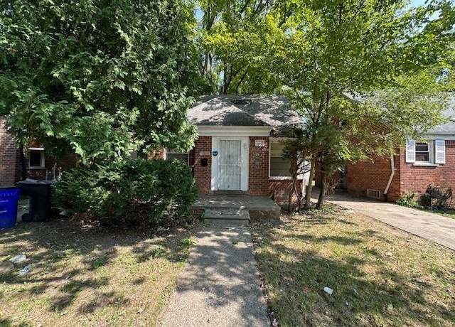 Property at 18538 Trinity St, Detroit, MI 48219, 3 beds, 1 bath