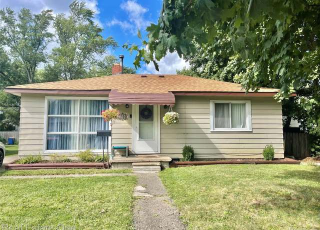 Property at 1090 Lakeview Street St, Waterford Charter Township, MI 48328, 2 beds, 1 bath