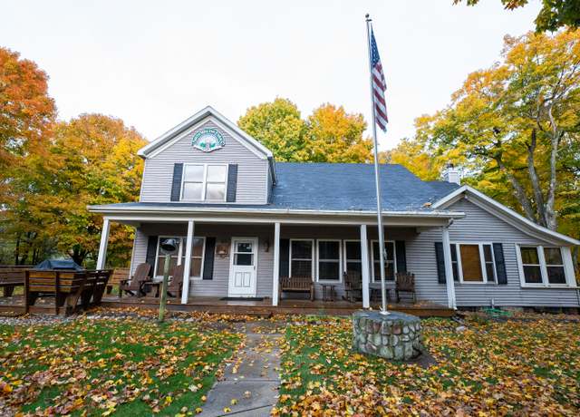 Property at 5750 Messenger Hwy, Olivet, MI 49076, 9 beds, 2.5 baths