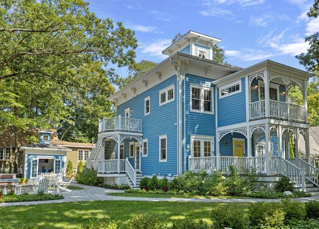 Property at 9663 Berrien St, Union Pier, MI 49129, 8 beds