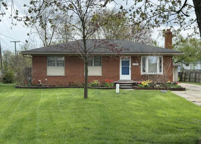 Property at 47931 Pheasant St, Chesterfield, MI 48047, 3 beds, 2 baths