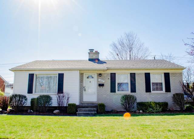Property at 9819 Westmore St, Livonia, MI 48150, 3 beds, 1 bath