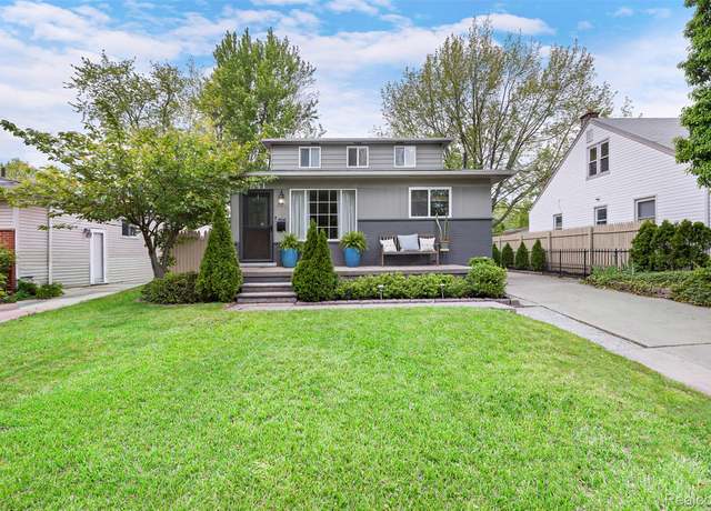 Property at 1641 Wordsworth St, Ferndale, MI 48220, 4 beds, 2 baths