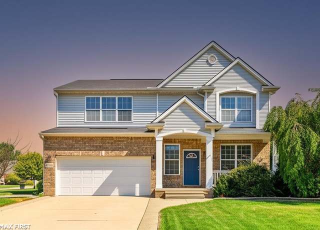 Property at 34895 Wellington Ct, Chesterfield Township, MI 48047, 3 beds, 3.5 baths