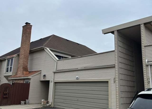 Property at 8127 Colony Dr #21, Grosse Ile, MI 48138, 2 beds, 2 baths