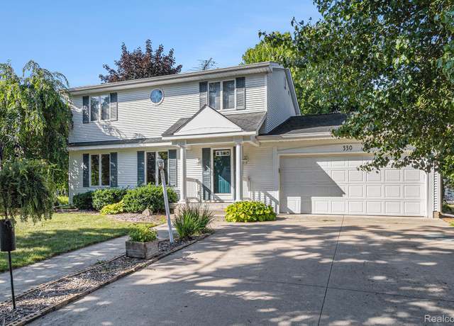 Property at 330 Holland Rd, Flushing, MI 48433, 4 beds, 1.5 baths