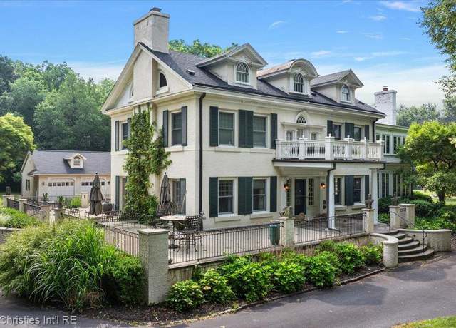 Property at 777 Kensington Ln, Bloomfield Hills, MI 48304, 6 beds, 4.5 baths