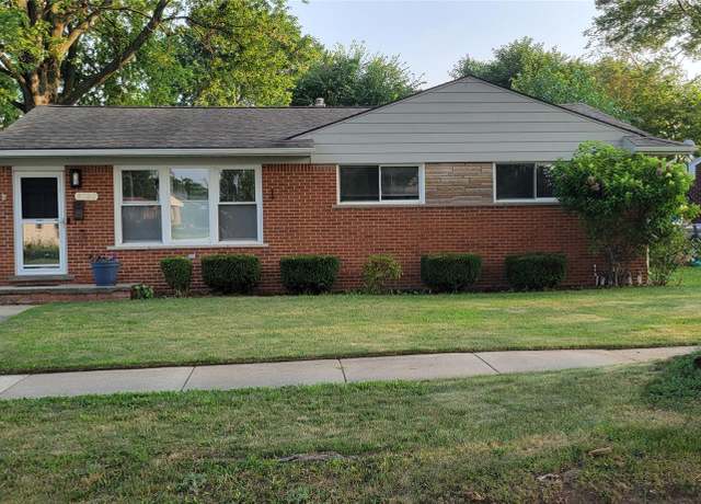 Property at 4828 Buchanan Ave, Warren, MI 48092, 3 beds, 1.5 baths