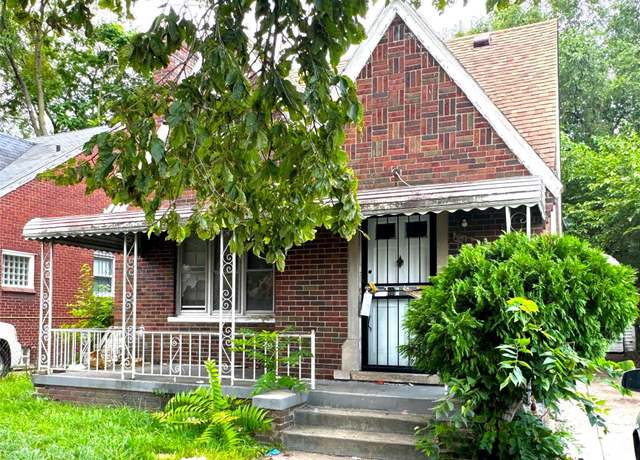 Property at 17130 Mansfield St, Detroit, MI 48235, 4 beds, 2.5 baths