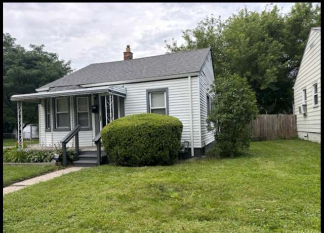 Property at 18905 Kenosha St, Harper Woods, MI 48225, 2 beds, 1 bath