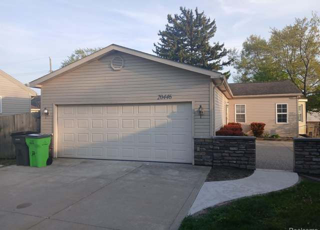 Property at 20446 Williamson St, Clinton Township, MI 48035, 3 beds, 1.5 baths