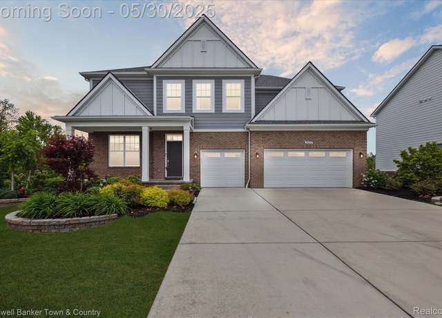 Property at 24295 Bay Laurel Ln, South Lyon, MI 48178, 5 beds, 4.5 baths