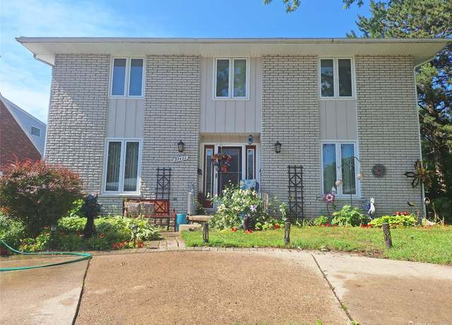 Property at 22422 Lakeland St, St Clair Shores, MI 48081, 4 beds, 3 baths