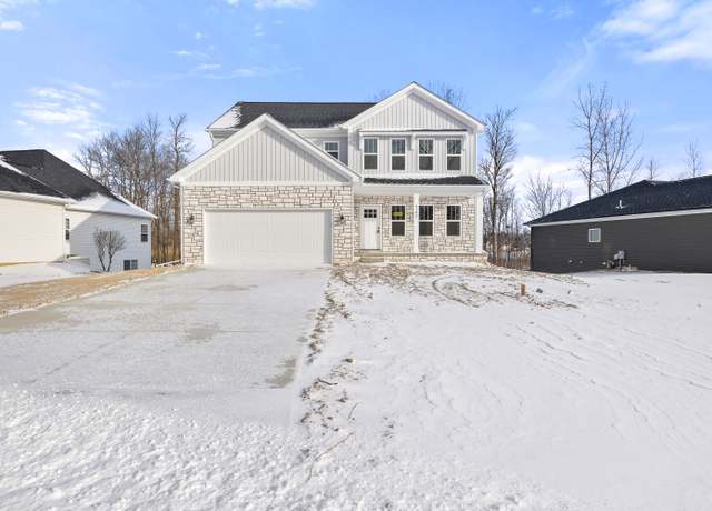 Property at 6185 Woodridge Ln, Grand Blanc, MI 48439, 4 beds, 2.5 baths