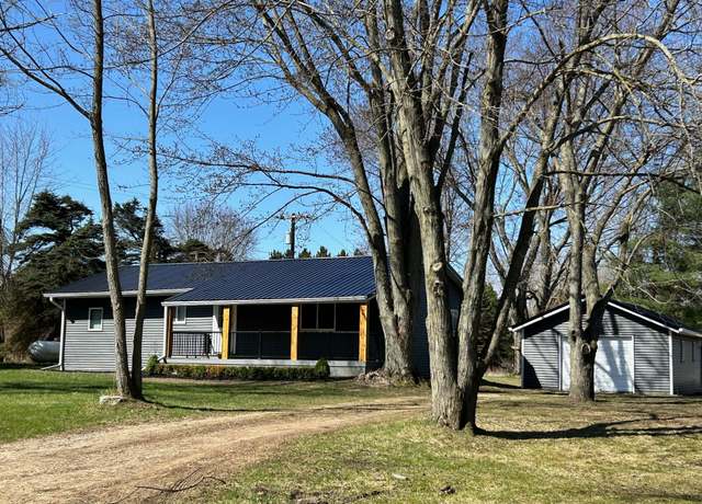 Property at 4115 Jones Rd, North Branch, MI 48461, 3 beds, 1 bath