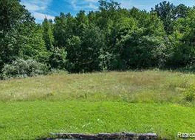 Property at 9056 Deerwood Rd, Independence, MI 48348