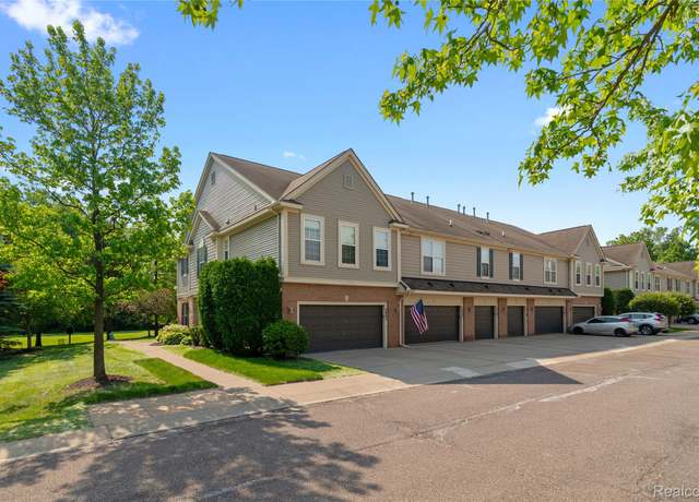 Property at 2065 Pinecroft Dr, Canton Charter Township, MI 48188, 3 beds, 2 baths