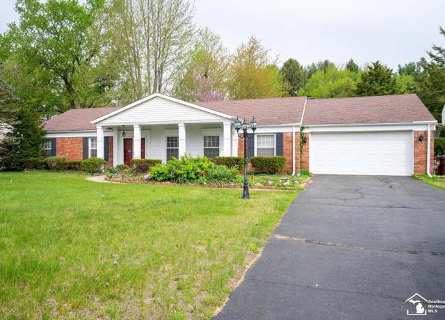 Property at 3336 Springdale St, Lambertville, MI 48144, 3 beds, 1.5 baths