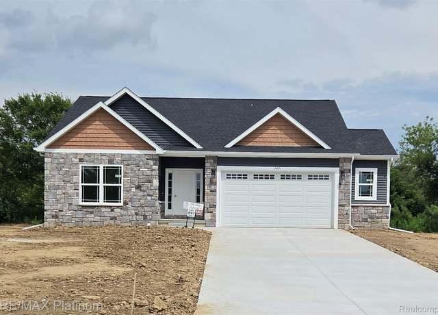 Property at 7491 Skylar Ct, Swartz Creek, MI 48473, 3 beds, 2 baths