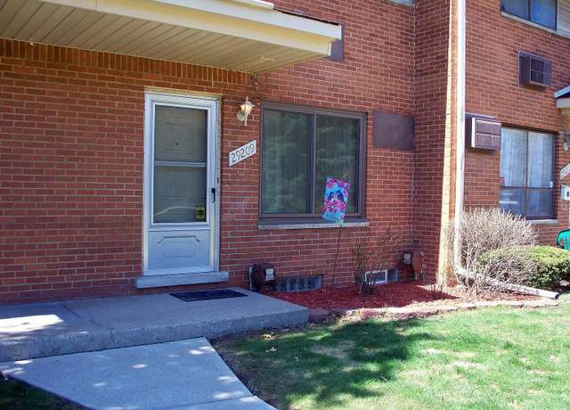 Property at 29209 Tessmer Ct, Madison Heights, MI 48071, 2 beds, 1.5 baths