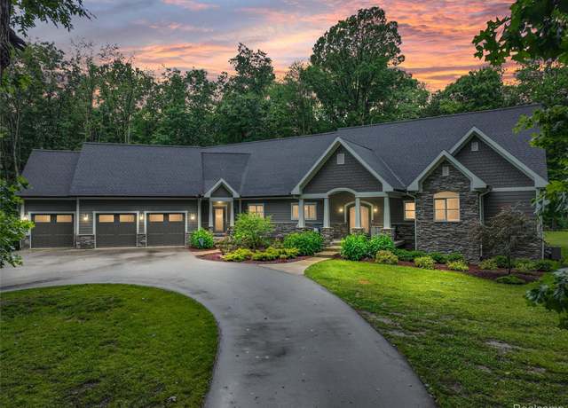 Property at 800 Greystone Dr, Chelsea, MI 48118, 7 beds, 7 baths