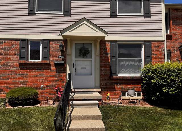 Property at 37263 Great Oaks Court Ct, Clinton Township, MI 48036, 3 beds, 1.5 baths