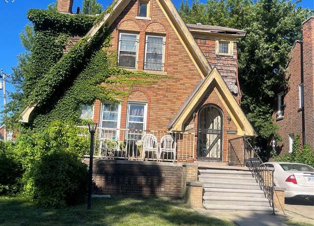 Property at 3660 Somerset Ave, Detroit, MI 48224, 3 beds, 1.5 baths