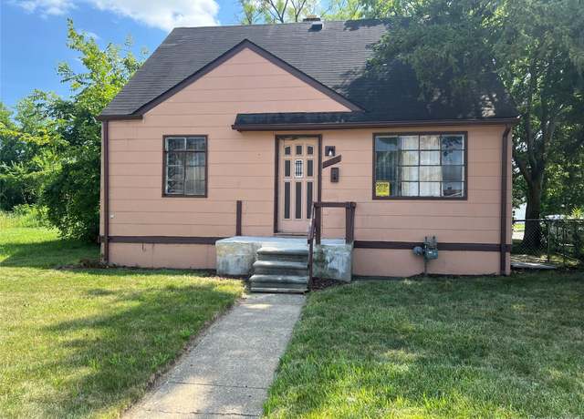 Property at 15643 W Chicago St, Detroit, MI 48228, 3 beds, 1 bath