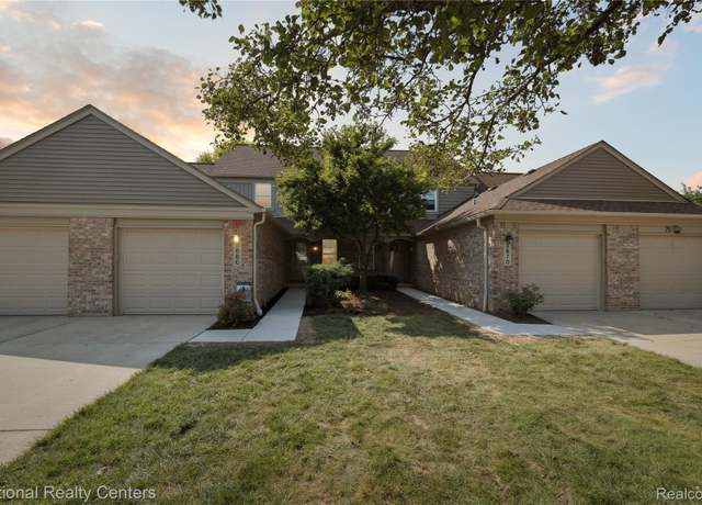 Property at 3880 Hunters Way Ct, Canton Charter Township, MI 48188, 2 beds, 1.5 baths