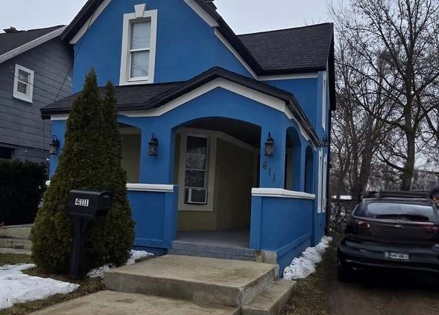 Property at 411 Burton St SW, Grand Rapids, MI 49507, 5 beds, 2 baths