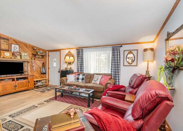 Property at 2423 West Dr, Tawas City, MI 48763, 4 beds, 2 baths
