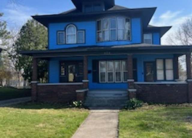 Property at 404 Main St, Fenton, MI 48430, 4 beds, 2 baths