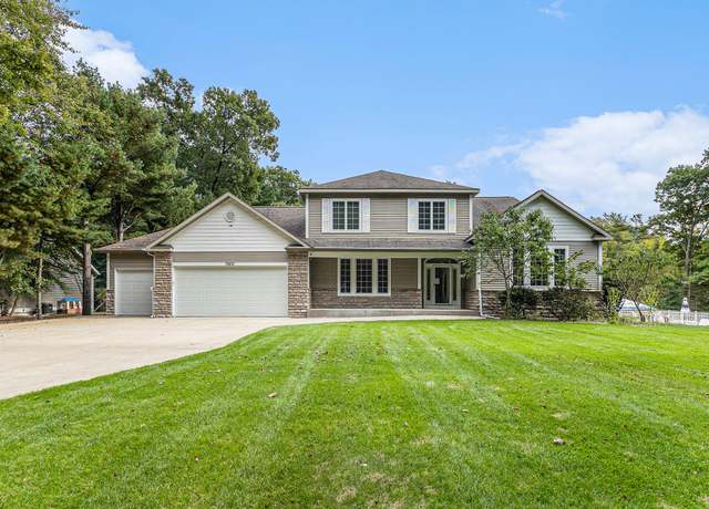 Property at 15426 Forest Park Dr, Grand Haven, MI 49417, 4 beds, 3 baths