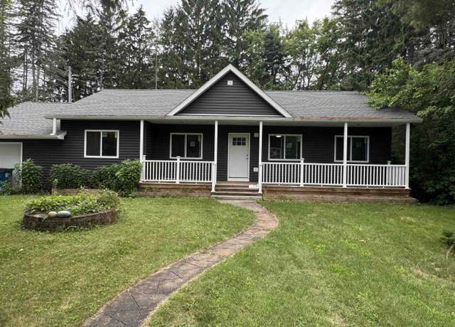 Property at 229 N Water St, Au Gres, MI 48703, 3 beds, 2 baths