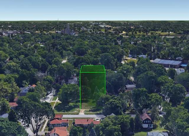Property at 408 S Elm St, Saginaw, MI 48602, 3 beds, 1 bath
