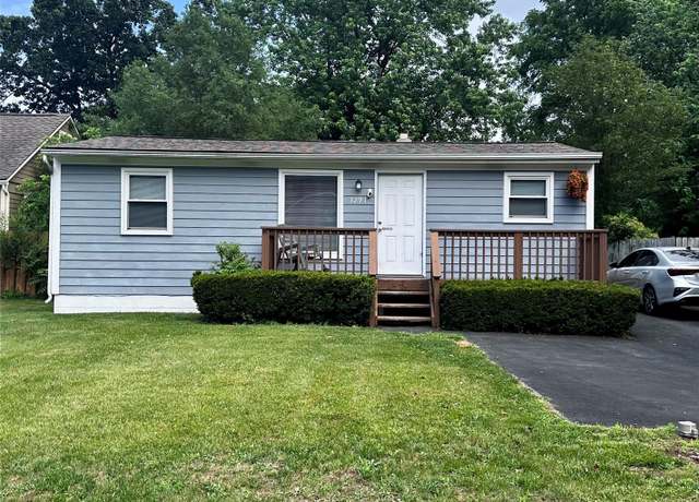 Property at 3291 Melmoor St, Commerce Twp, MI 48382, 2 beds, 1 bath