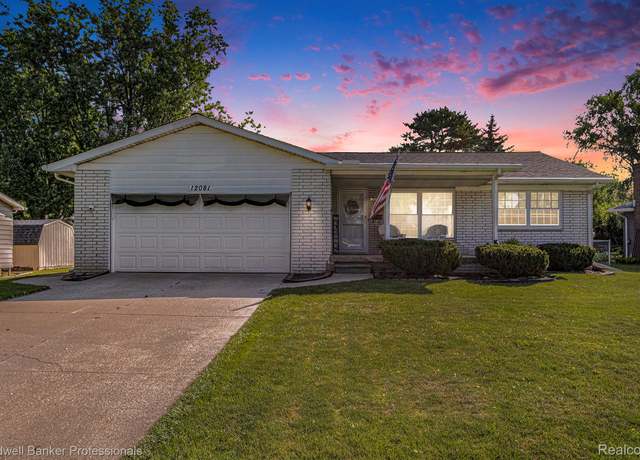 Property at 12081 Riverbend Dr, Grand Blanc, MI 48439, 3 beds, 1.5 baths