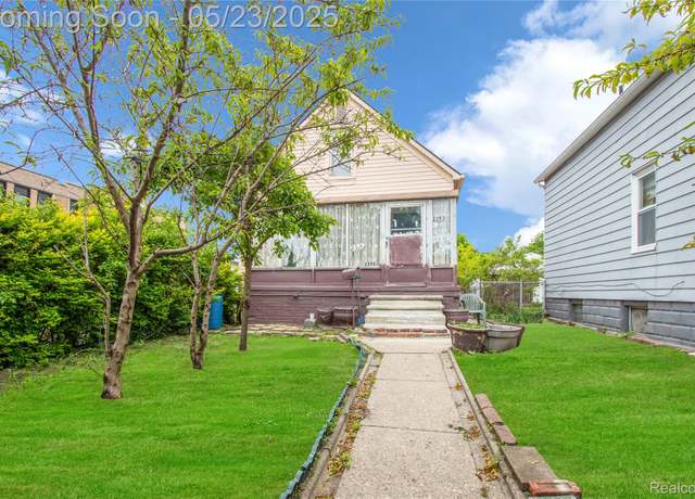 Property at 2393 Burger St, Hamtramck, MI 48212, 4 beds, 2 baths