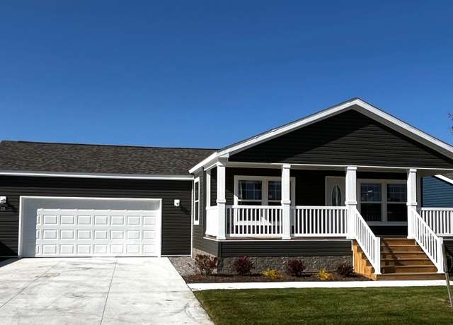 Property at 258 Riviera Dr, Lapeer, MI 48446, 3 beds, 2 baths