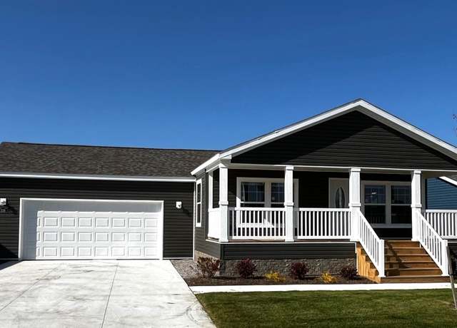 Property at 258 Riviera Dr, Lapeer, MI 48446, 3 beds, 2 baths