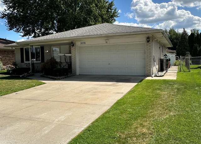 Property at 3076 Charity Dr, Sterling Heights, MI 48310, 3 beds, 2.5 baths