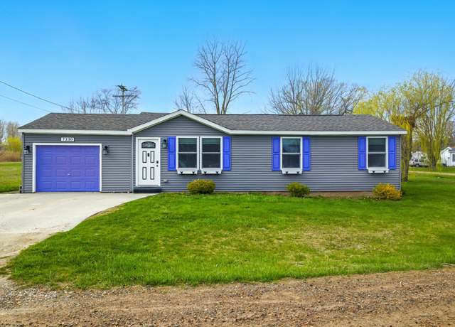 Property at 7330 Charlotte Rd, Lexington, MI 48450, 3 beds, 2 baths