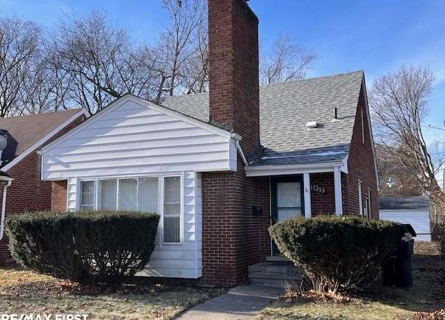 Property at 17253 Wormer St, Detroit, MI 48219, 3 beds, 1 bath