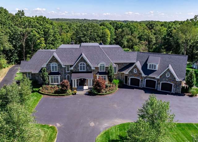Property at 3129 S Milford Rd, Highland, MI 48357, 6 beds, 8 baths