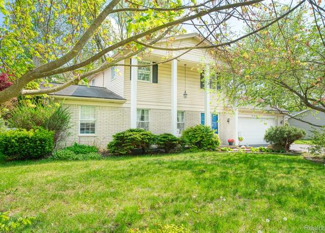 Property at 4231 Stanley Ct, Waterford, MI 48329, 3 beds, 1.5 baths