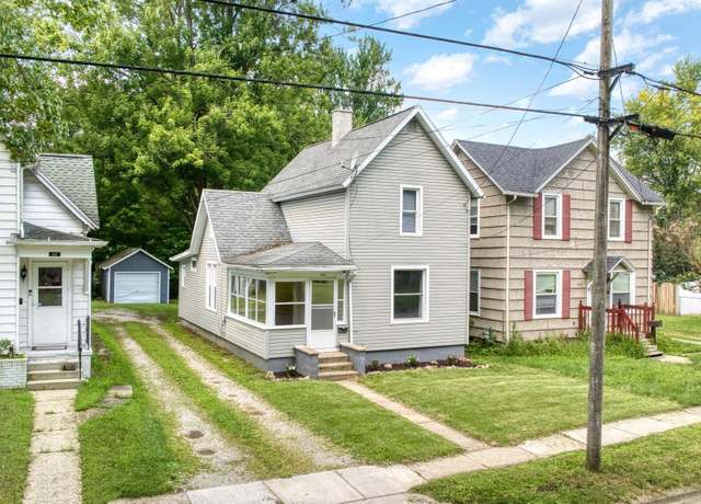 Property at 446 Allis St, Adrian, MI 49221, 3 beds, 1 bath