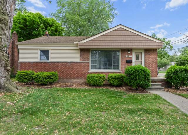 Property at 9971 Doris St, Livonia, MI 48150, 3 beds, 1.5 baths