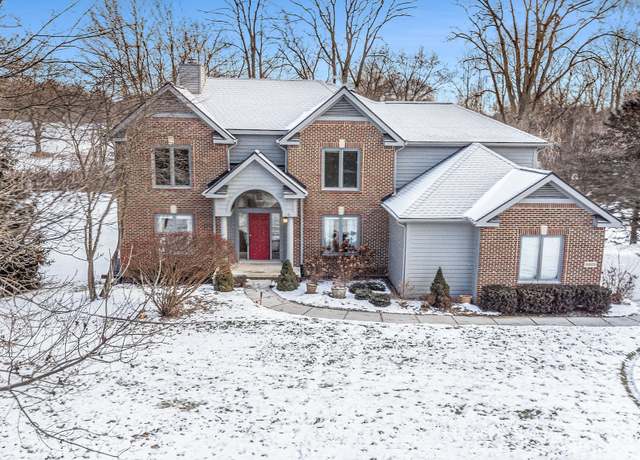 Property at 8805 Pebble Creek Dr, Hamburg Twp, MI 48169, 4 beds, 2.5 baths